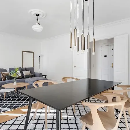 Sanders Frontier - Pleasant Three-bedroom Near Royal Palace * 哥本哈根