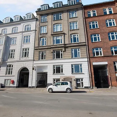 公寓 Sanders Frontier - Pleasant Three-bedroom Near Royal Palace 哥本哈根